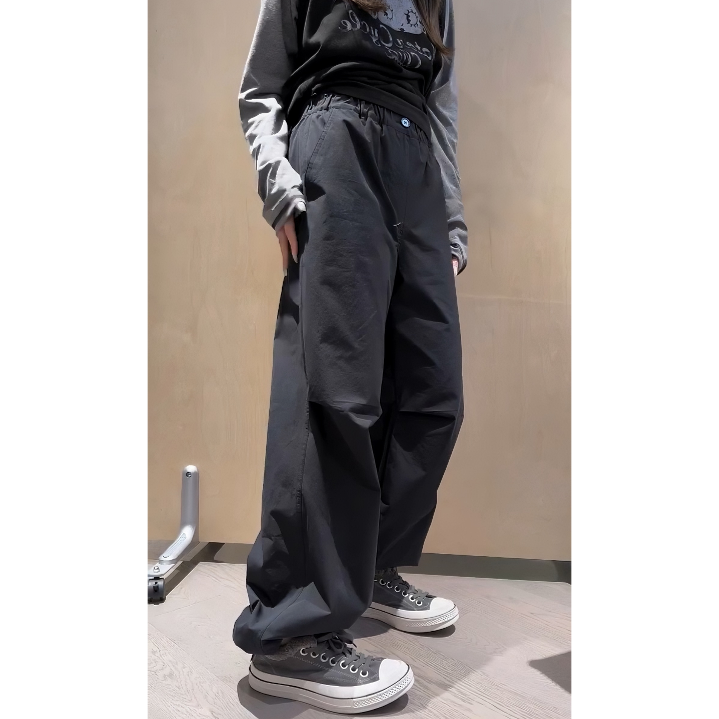 冬季加绒加厚保暖工装裤女2025新款梨形身材高腰显瘦宽松休闲长裤