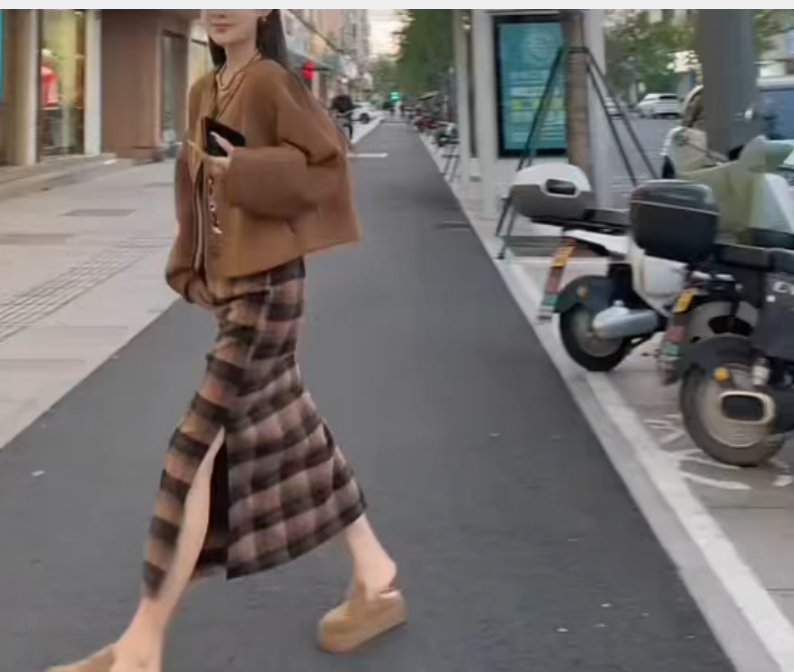2025早秋时尚潮流百搭精品女装初XRX