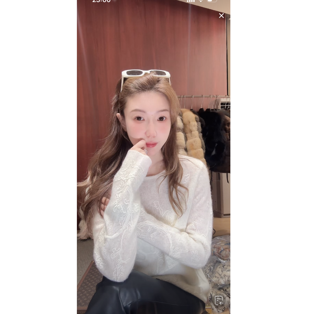 DEDM•STUDIO/100%羊绒气质精致感绣花长袖上衣打底2509TX/25124