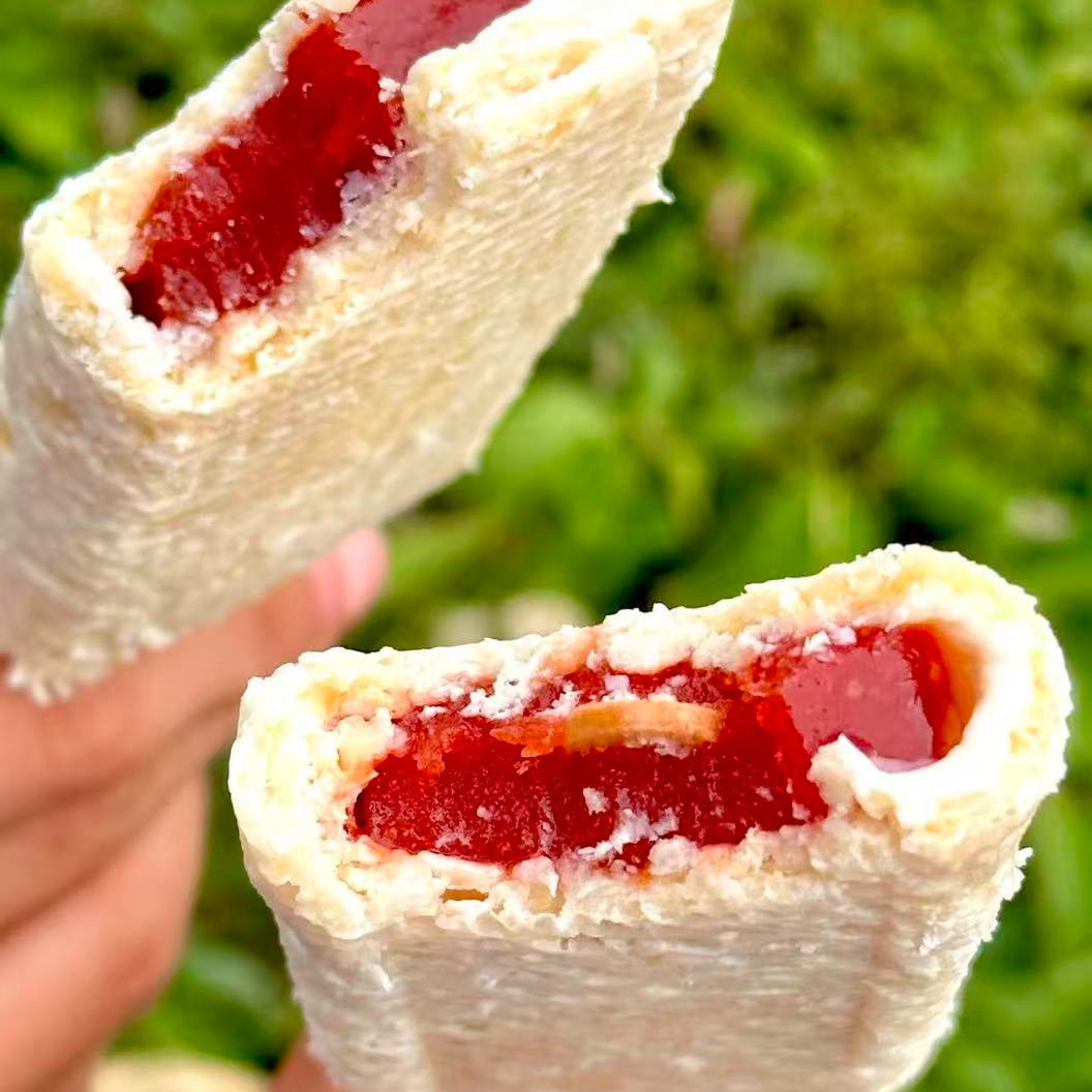 奶皮子山楂雪糕奶皮子糖葫芦内蒙古特色小吃零食奶皮子山楂糕