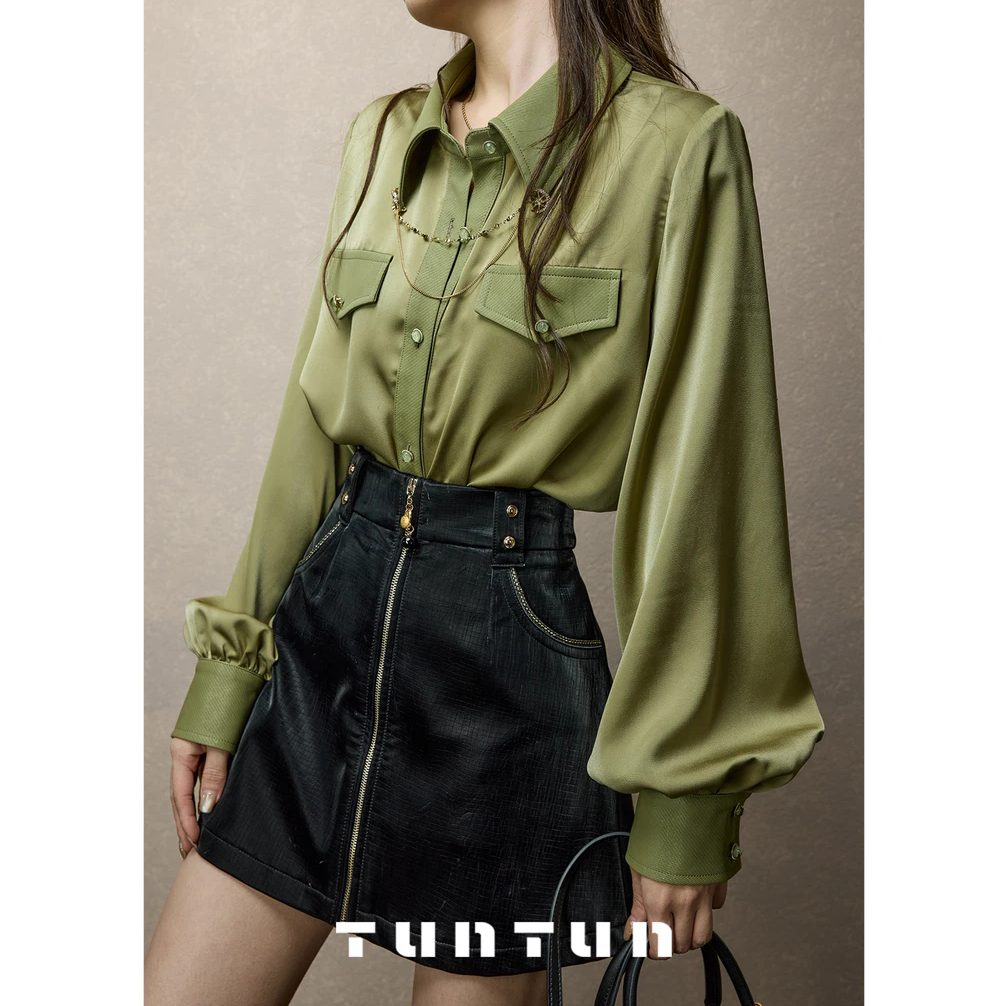 吞吞穿搭日记【猎杀时刻】不被驯服的美 后腰松紧鳄鱼纹皮短裙