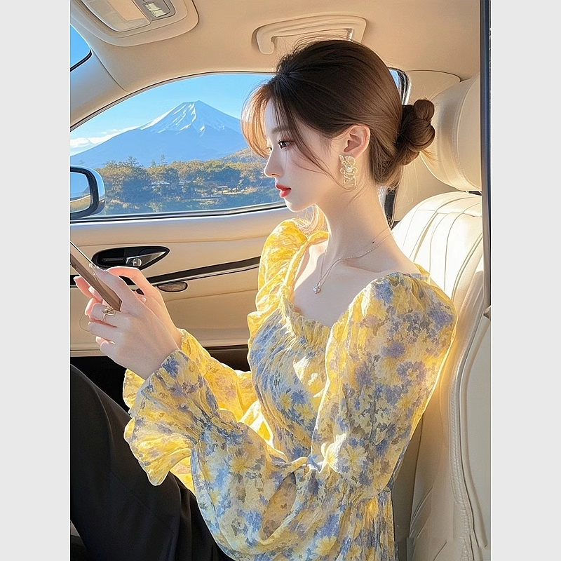2025新款漂亮小衫重要场合高级感轻奢减龄洋气法式黄色碎花衬衫春