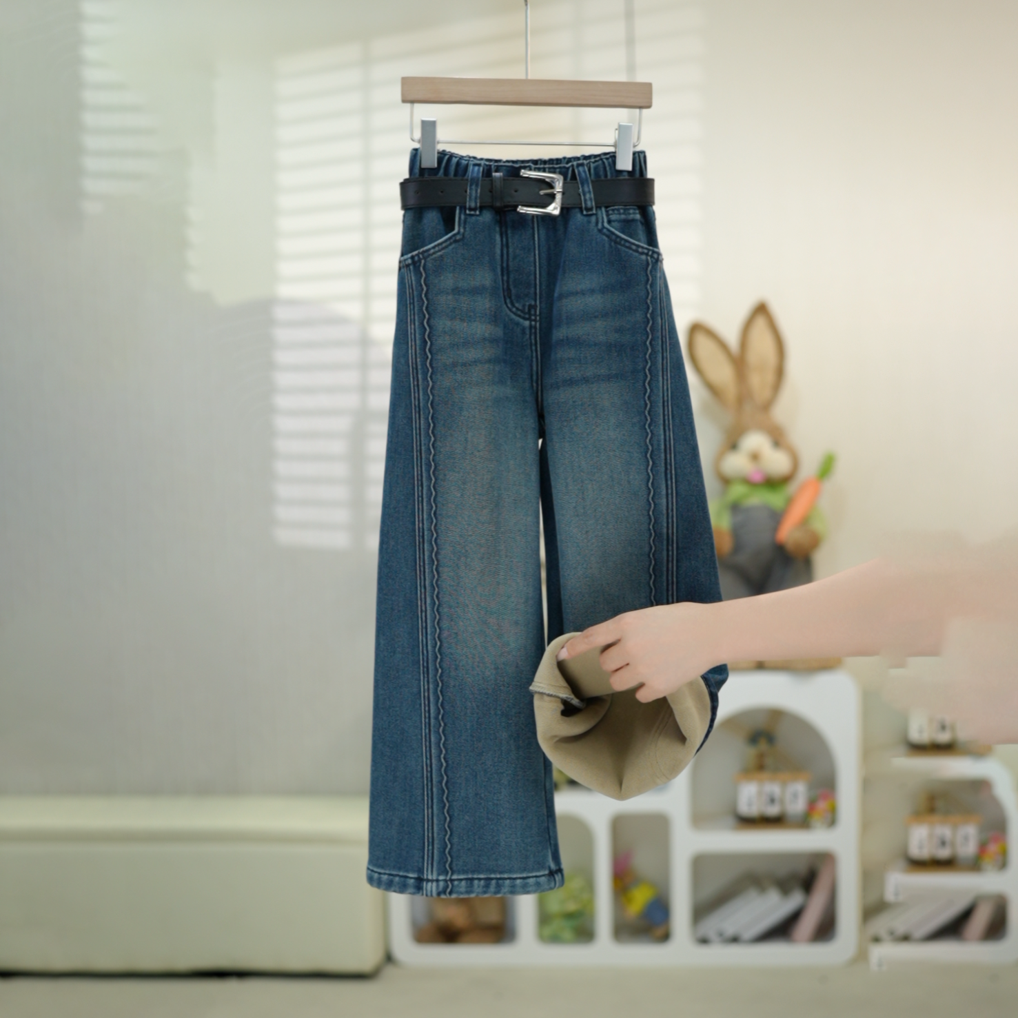 【有弹性，高品质】女童加绒牛仔裤一体绒中大童宽松休闲直筒裤