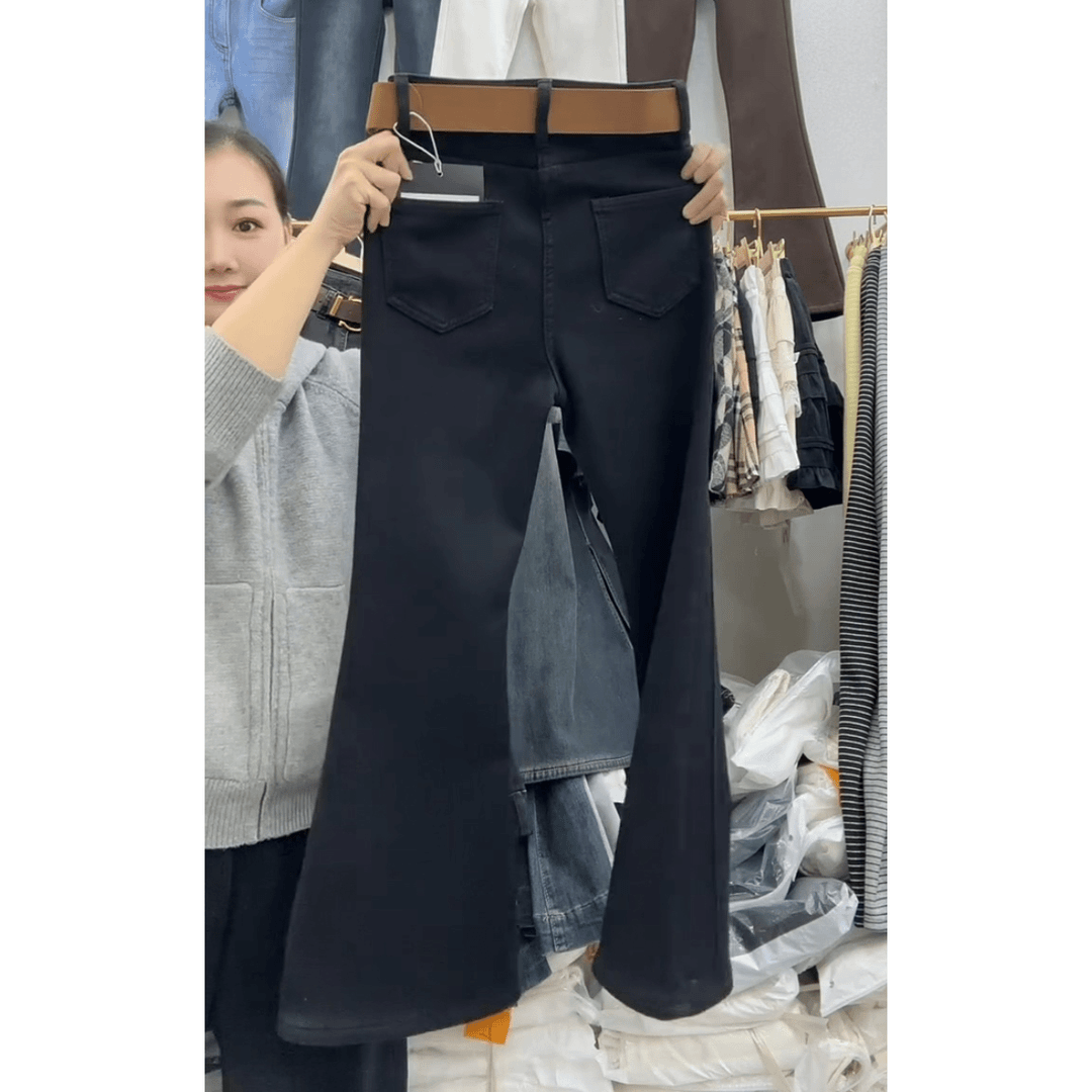 2025年秋冬季新款加绒加厚微喇牛仔裤子女高腰显瘦百搭黑色长裤潮