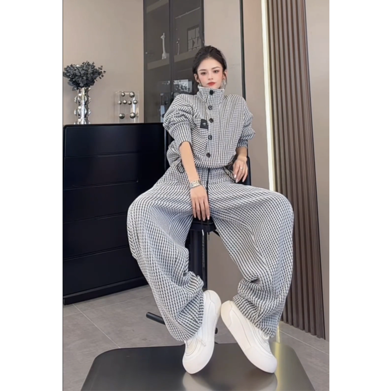 2026冬季新款时尚运动风套装穿搭撞色格纹立领开衫上衣裤子两件套