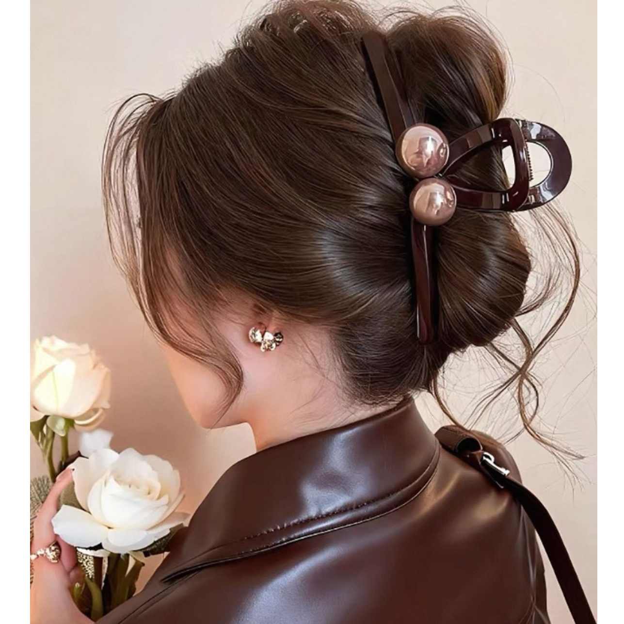 复古咖色珠珠2025新款后脑勺盘发大号鲨鱼夹发夹后脑勺抓夹上班族