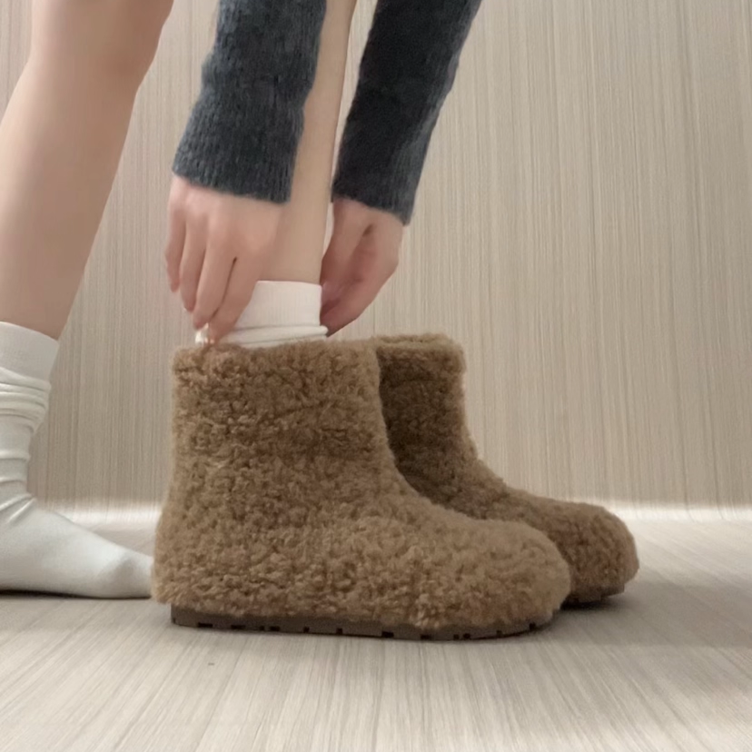 内增高小个子毛绒雪地靴女2025冬季配裙子加厚保暖短靴套筒毛毛靴