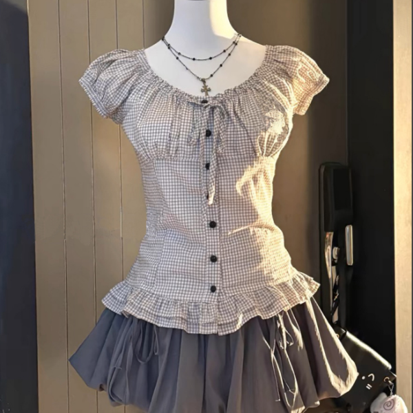 日系甜美古早感格子花边短袖上衣女夏季百搭小个子修身显瘦少女风