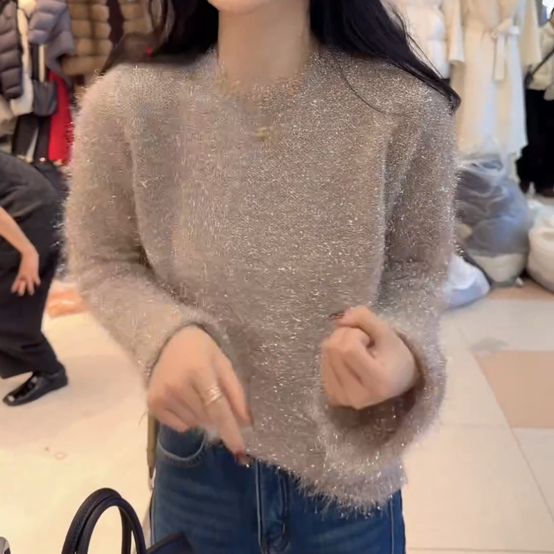 冬季新款时尚百搭显瘦圆领长袖针织上衣LK2508837