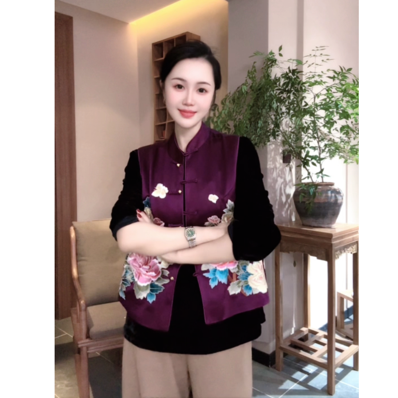 牡丹（紫）  芳华设计新中式醋酸刺绣马甲国风刺绣马甲FH-B127