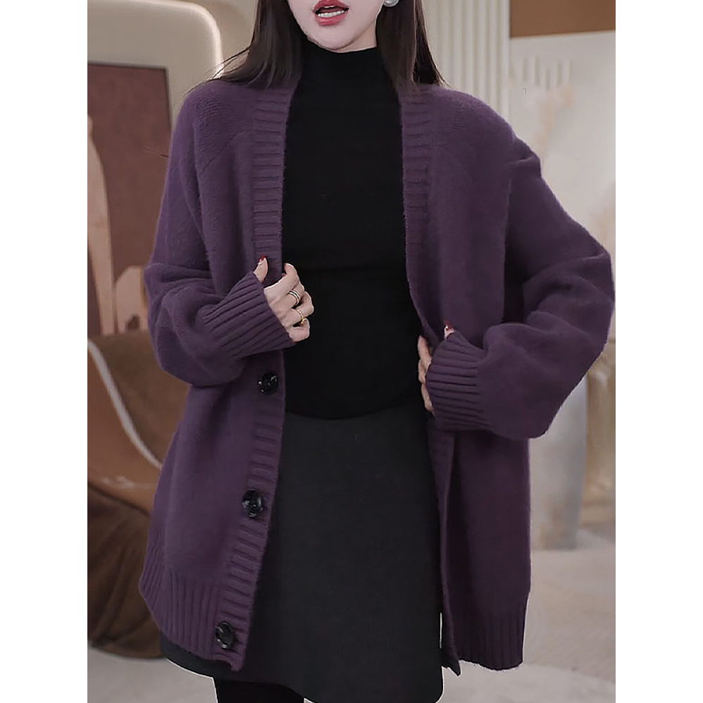 大码女装秋冬微胖MM显瘦百搭慵懒风紫色毛衣宽松保暖针织开衫上衣