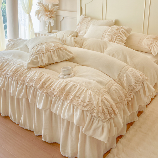 冬季法式奶油风牛奶绒四件套加厚珊瑚绒镂空蕾丝边被套公主风床裙