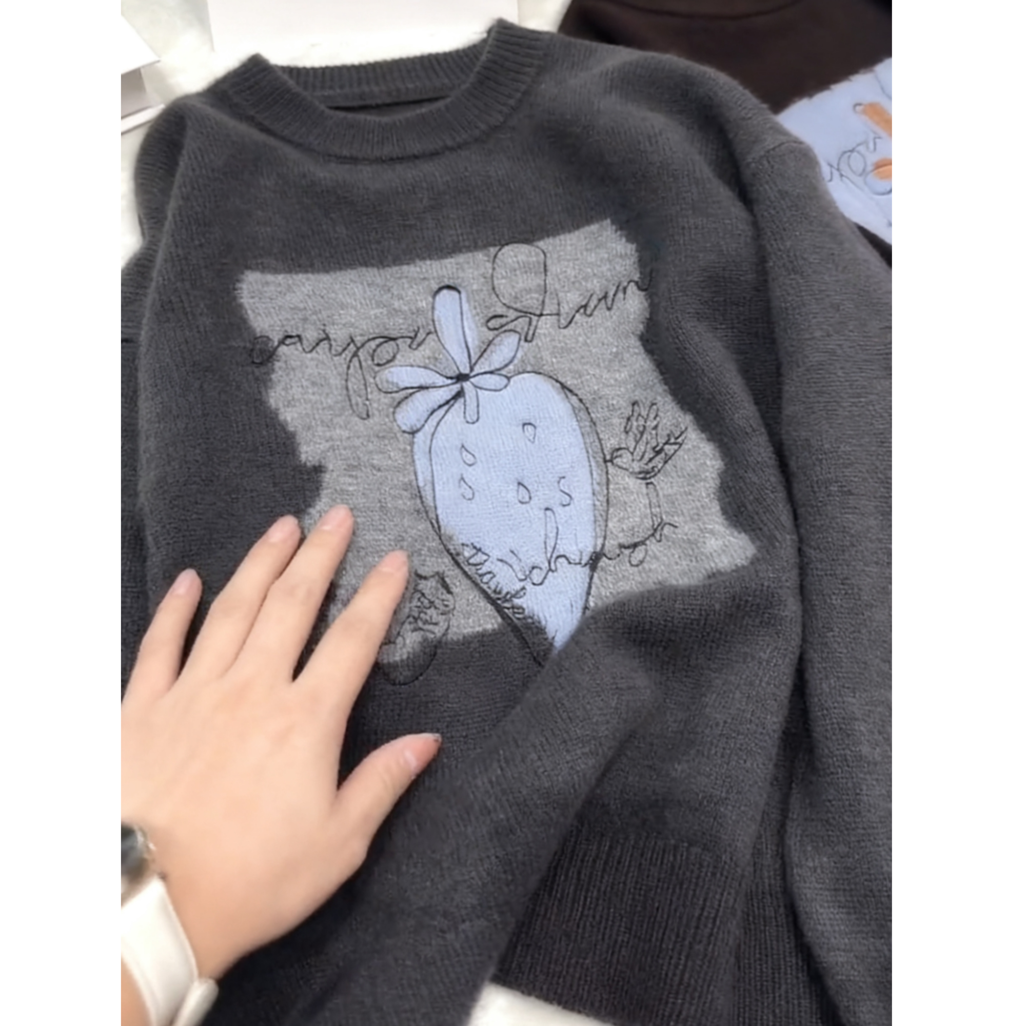 超好看韩系针织衫毛衣女款2025秋冬新款爆款高级感内搭打底衫上衣