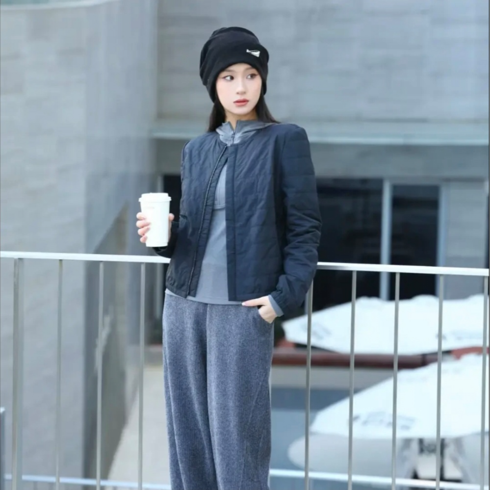 阿玛施AMASS 新款极简休闲百搭气质舒适绗缝新雪丽棉服外套540048