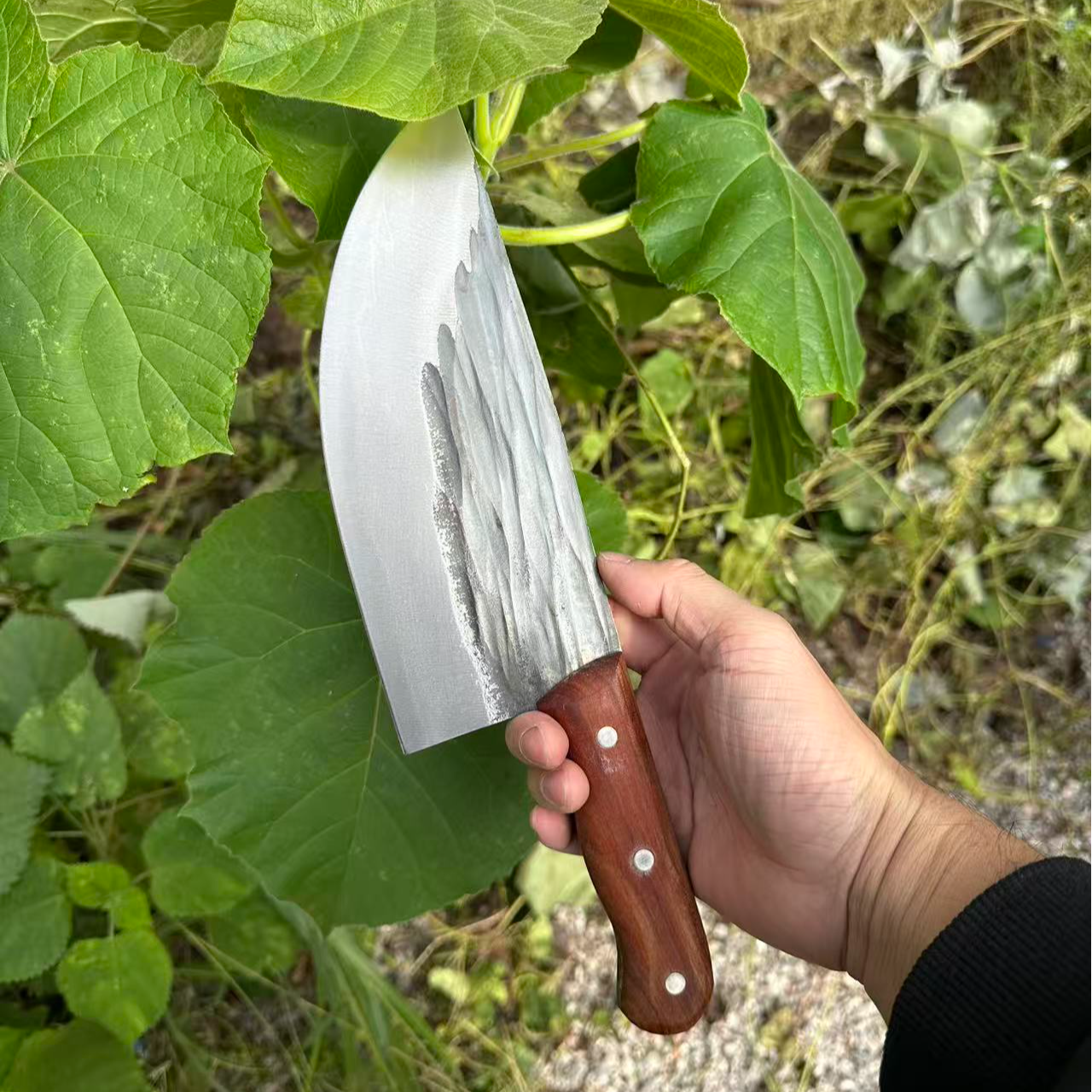 握感舒适夹钢猪肉分割专用刀卖档摊肉店划肉割肉锋利切肉刀花纹