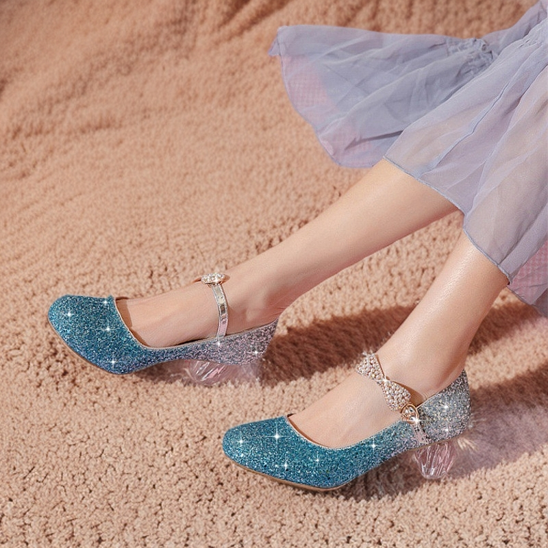 春秋新款女童单鞋软底公主休闲儿童高跟鞋水晶低帮大童学生表演鞋