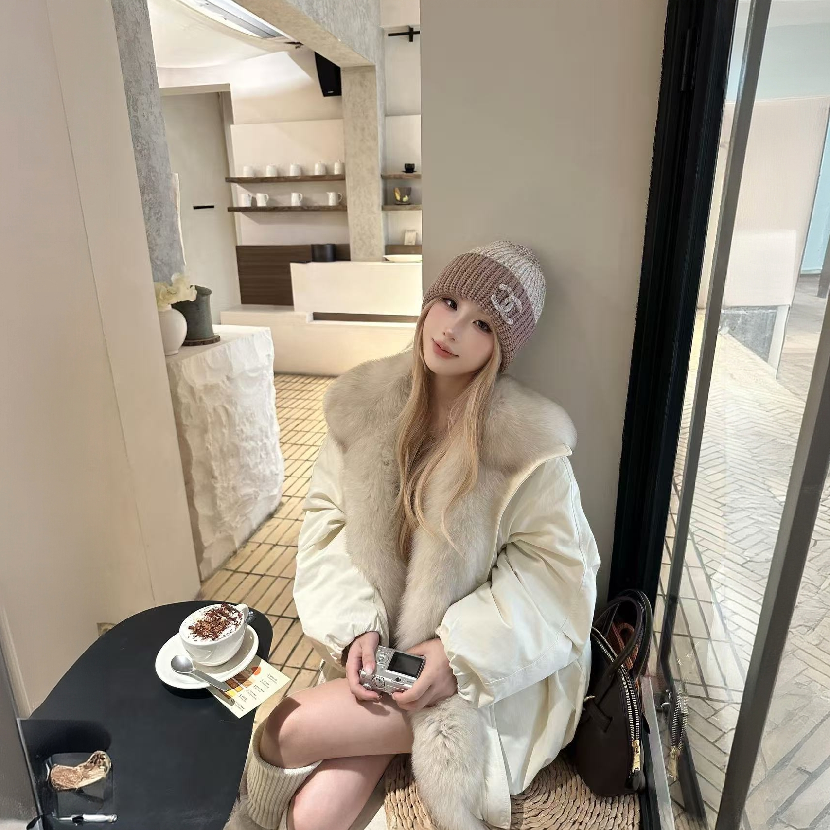 2025冬季新款韩系宽松显瘦百搭大毛领短款棉服外套女保暖厚面包服