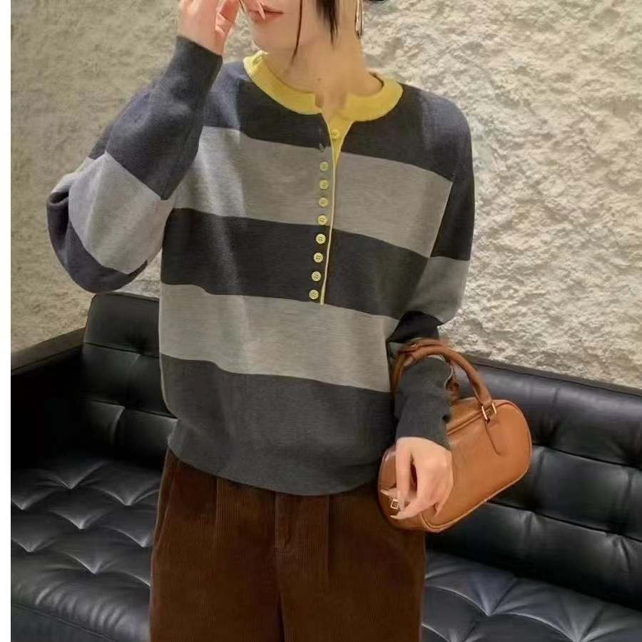 8899早春新款条纹针织衫时尚拼色圆领上衣