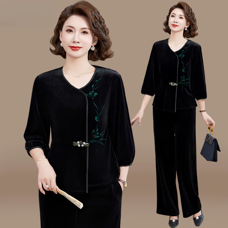 50多岁妈妈春装金丝绒上衣2025新款中老年女装阔太太春秋洋气套装