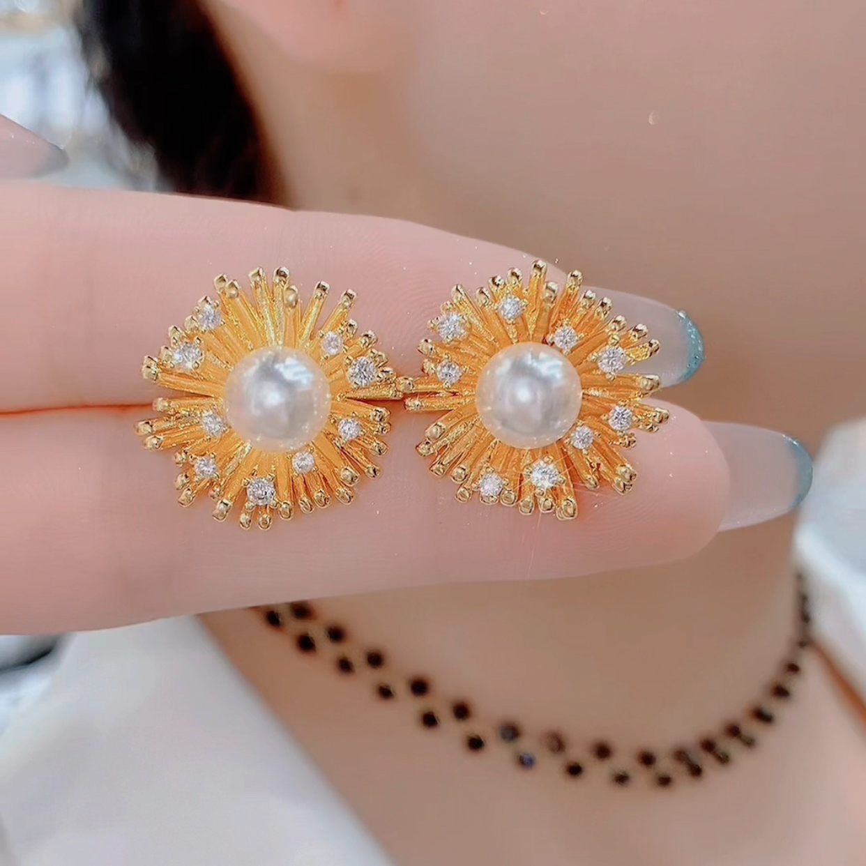 铜合金合成锆石耳饰 0853时尚金色花朵精致耳钉耳环