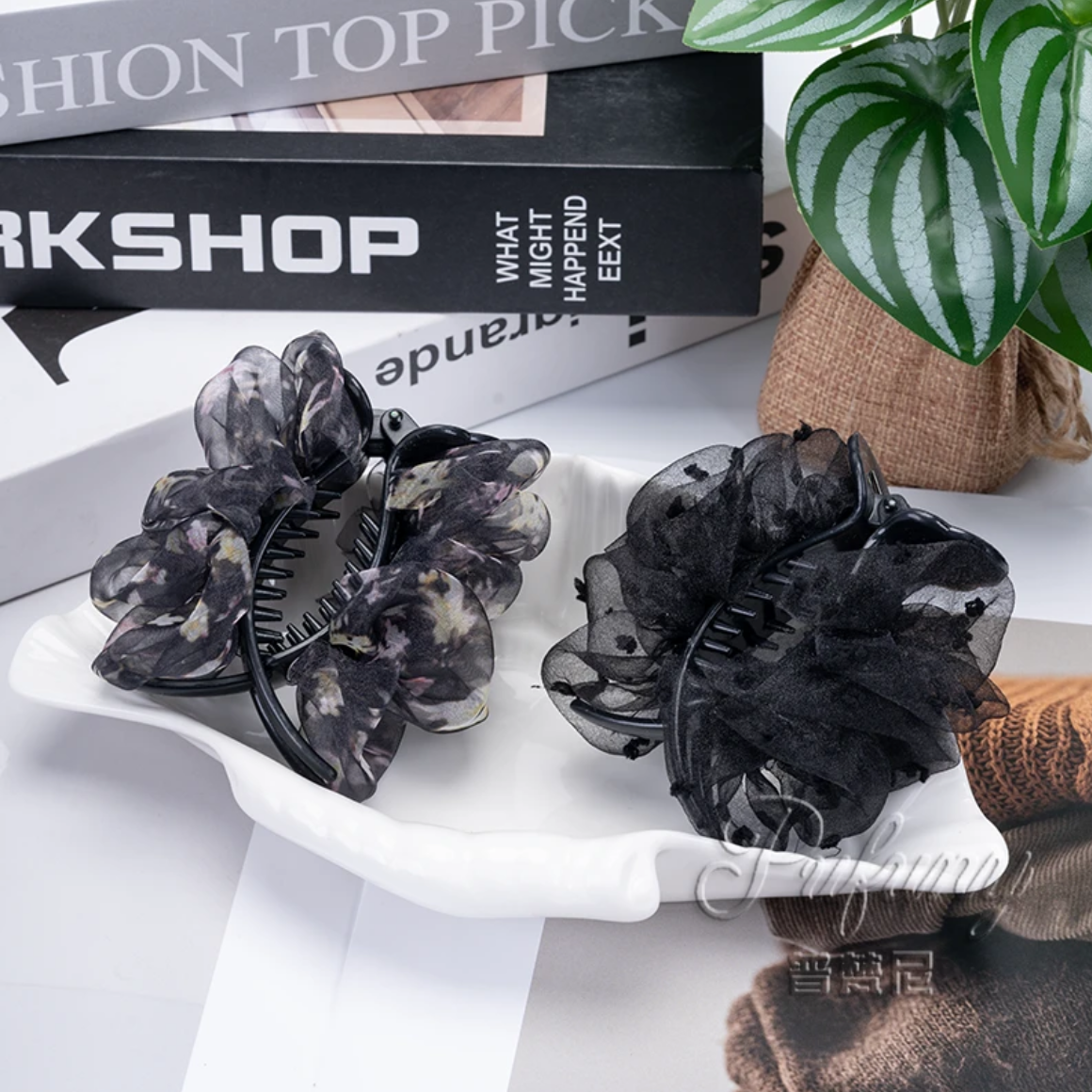 茵语  2025夏季新款褶皱款气质百搭网纱款简约优雅丸子抓夹