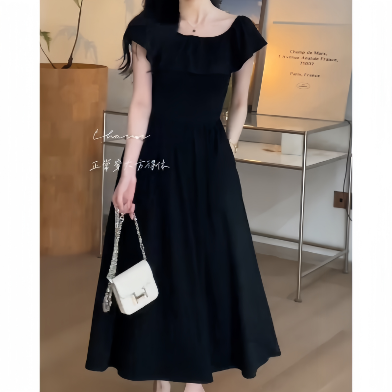 秋季时尚荷叶边气质连衣裙修身小黑裙中长裙收腰显瘦一字肩小黑裙