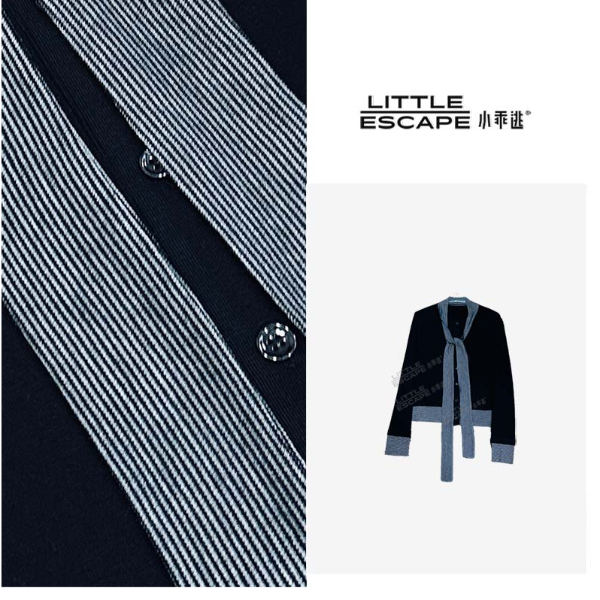 小乖逃休闲时尚黑色开衫拼灰色条纹围巾格子下摆袖R68089