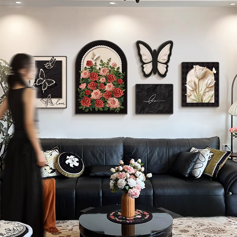 法式复古风客厅装饰画奶油中古风沙发背景墙挂画蝴蝶玫瑰组合壁画