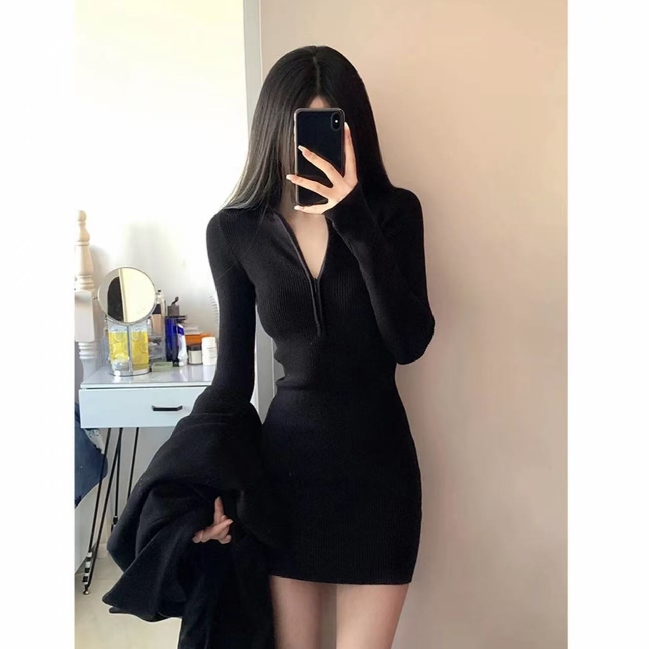 黑色包臀裙长袖针织连衣裙女2025新款早秋季内搭修身辣妹短裙穿搭