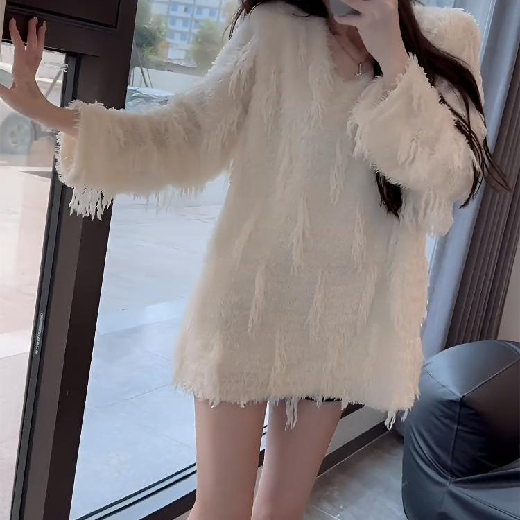 秋冬新款慵懒风温柔气质流苏毛须边宽松设计感V领中长款加厚毛衣