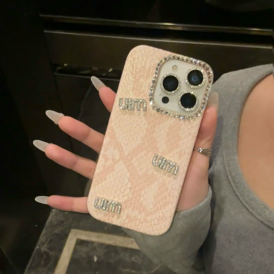 miu家钻浅粉蛇纹iPhone16promax手机壳15适用于苹果14高级12名媛