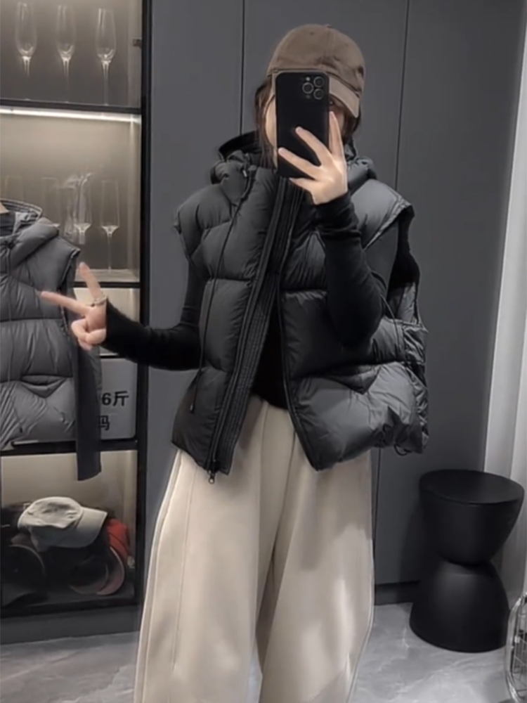 短款连帽马甲背心女秋冬装外穿新款2025流行马夹轻薄保暖羽绒坎肩