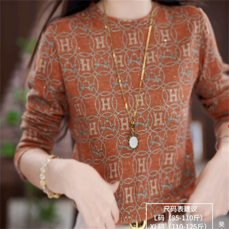 2025新款秋冬百搭时尚减龄圆领薄绒套头款长袖绒衫显瘦印花