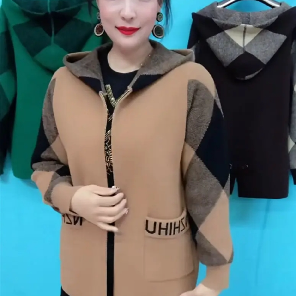 2025秋季新款拼接口袋拉链外套时尚中年妈妈简约加厚保暖毛衣开衫