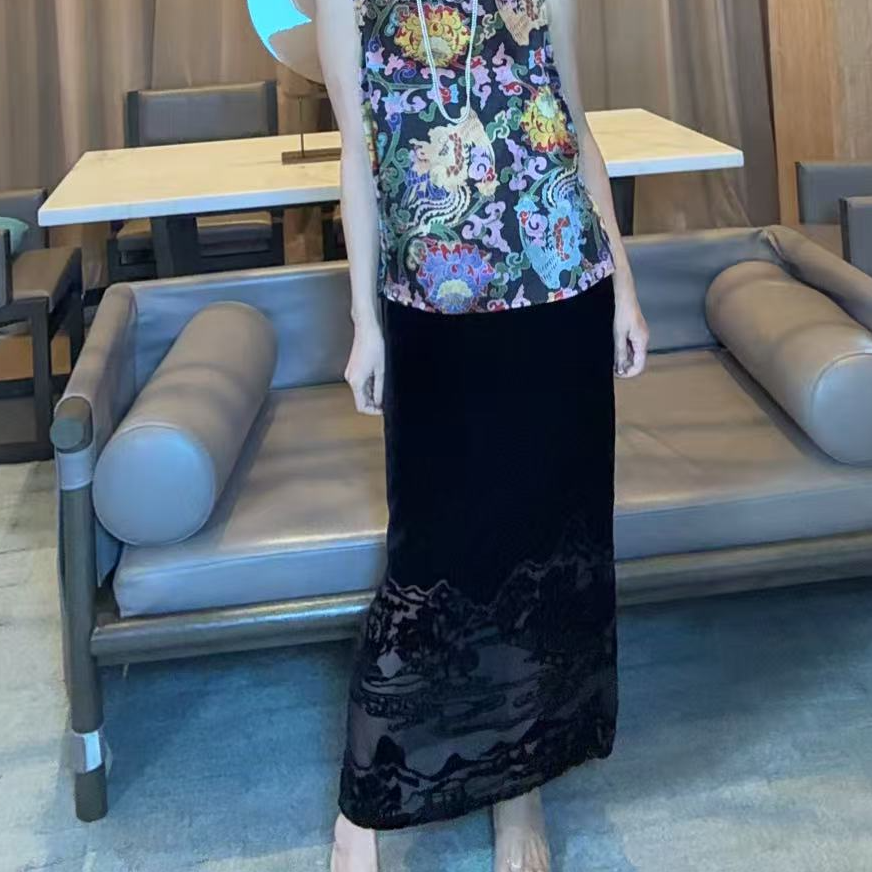 TANTAN  真丝丝绒气质蕾丝剪花半裙1703
