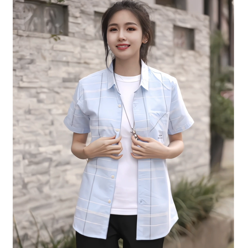 2025新款短袖衬衫男士潮流修身格子上衣夏季时尚休闲透气男衬衣