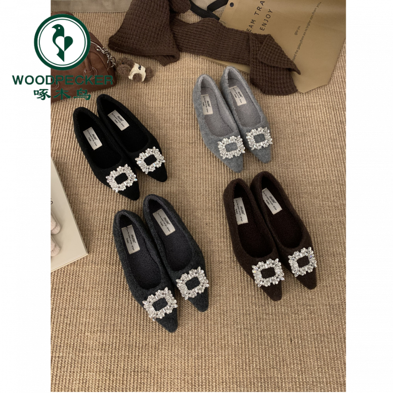 啄木鸟毛呢版小香风尖头水钻扣浅口玛丽珍鞋女冬季加绒保暖毛毛鞋