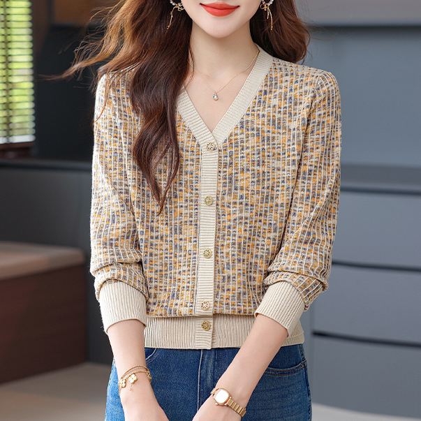 毛针织衫开衫女宽松型气质秋季中年毛衣装长袖短款不褪色韩版高档