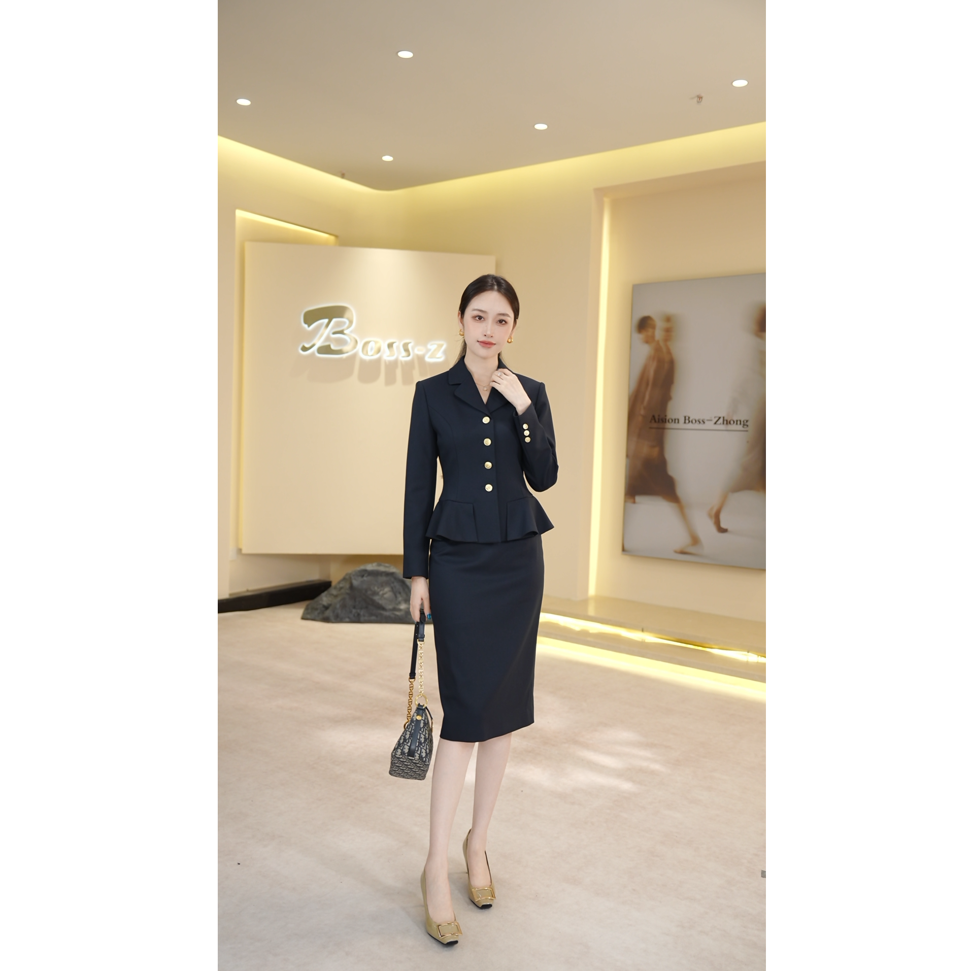 钟老板2025秋季新款藏青色优雅显瘦收腰通勤西装外套半身裙套装女