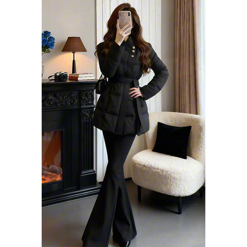【小香风】秋冬高级感黑色中长款收腰棉服显瘦洋气女2025保暖外套潮