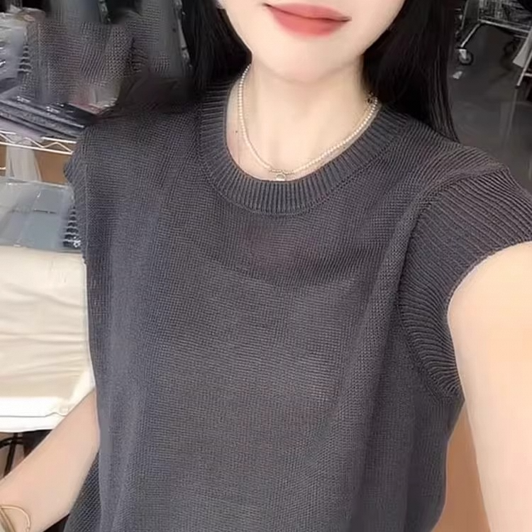 灰色圆领小飞袖衬衫女2025夏季新款简约气质宽松显瘦休闲减龄上衣