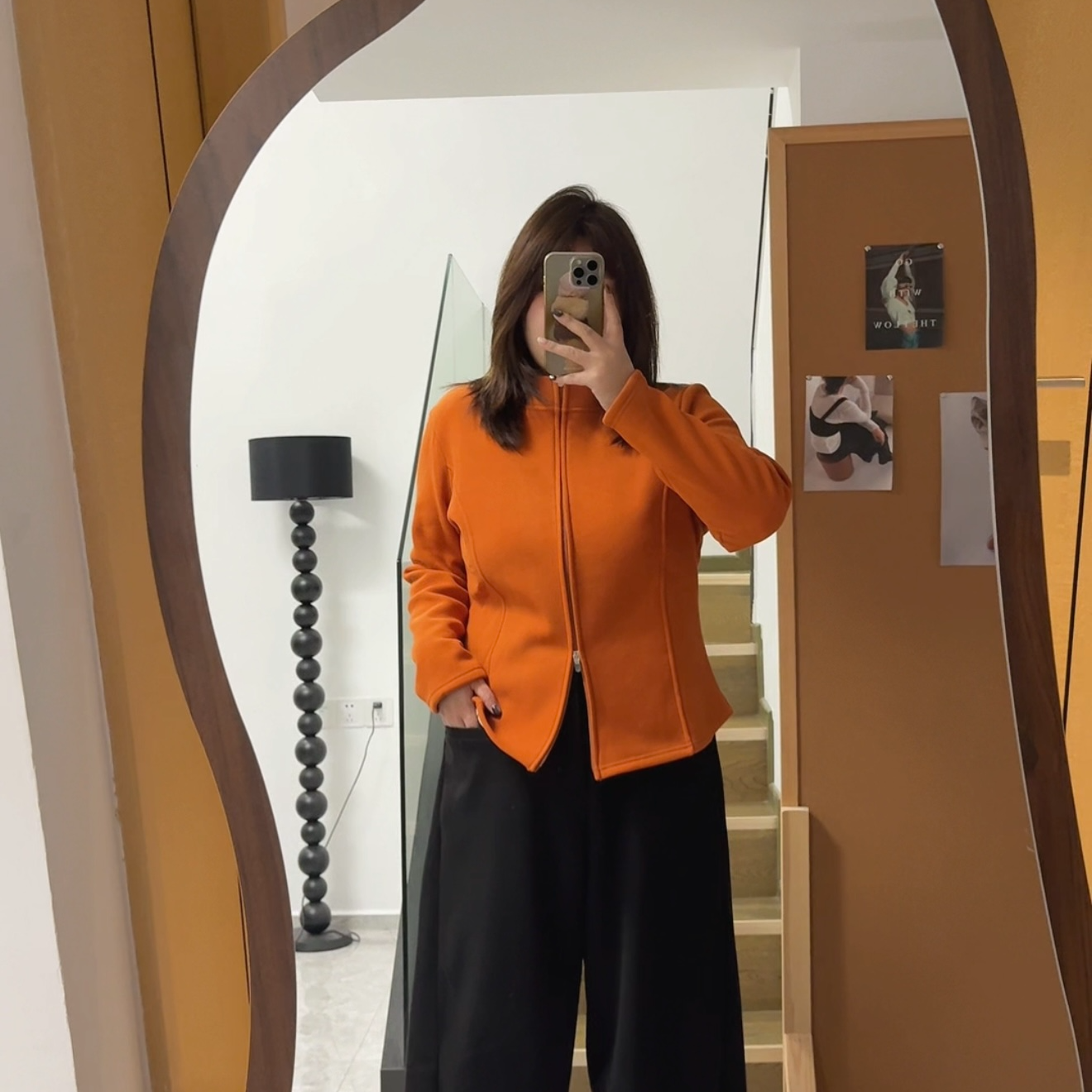 大码胖妹妹冬季新款显瘦运动风加厚加绒小收腰拼接双头拉链外套