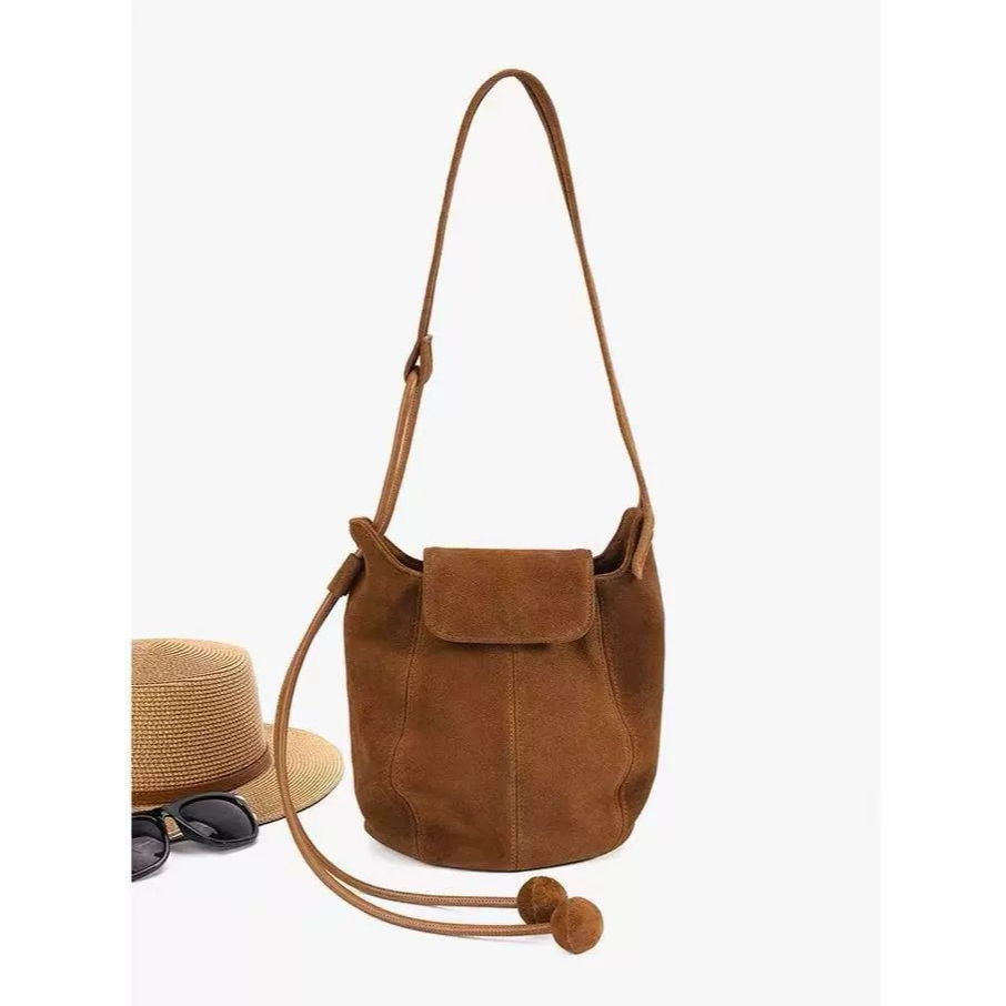 2025新款磨砂质感水桶包南瓜包女高级感小众设计单肩腋下斜挎包包