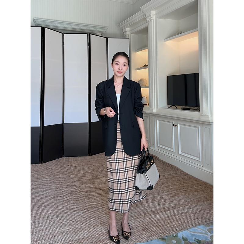 郭九九呢 气质百搭西装外套撞色格子高腰显瘦半身裙 G9A342183-1