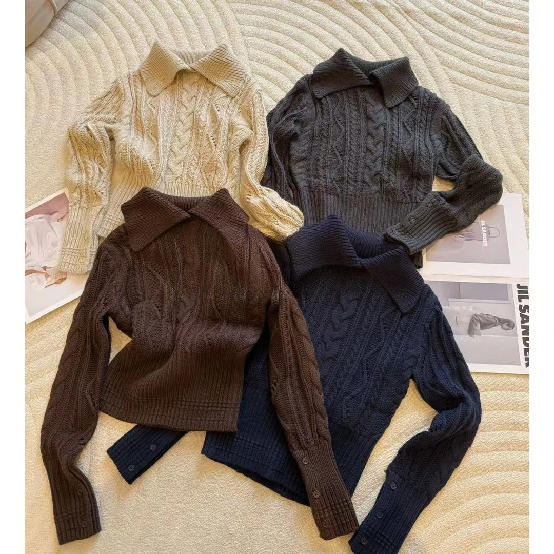 2025秋冬新款秋季翻领麻花下摆收腰显瘦百搭针织上衣毛衣女H8-98