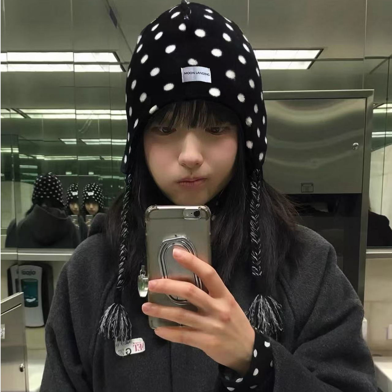 韩国双面佩戴波点护耳帽毛线帽女可爱流苏挂绳针织包头帽雷锋帽子