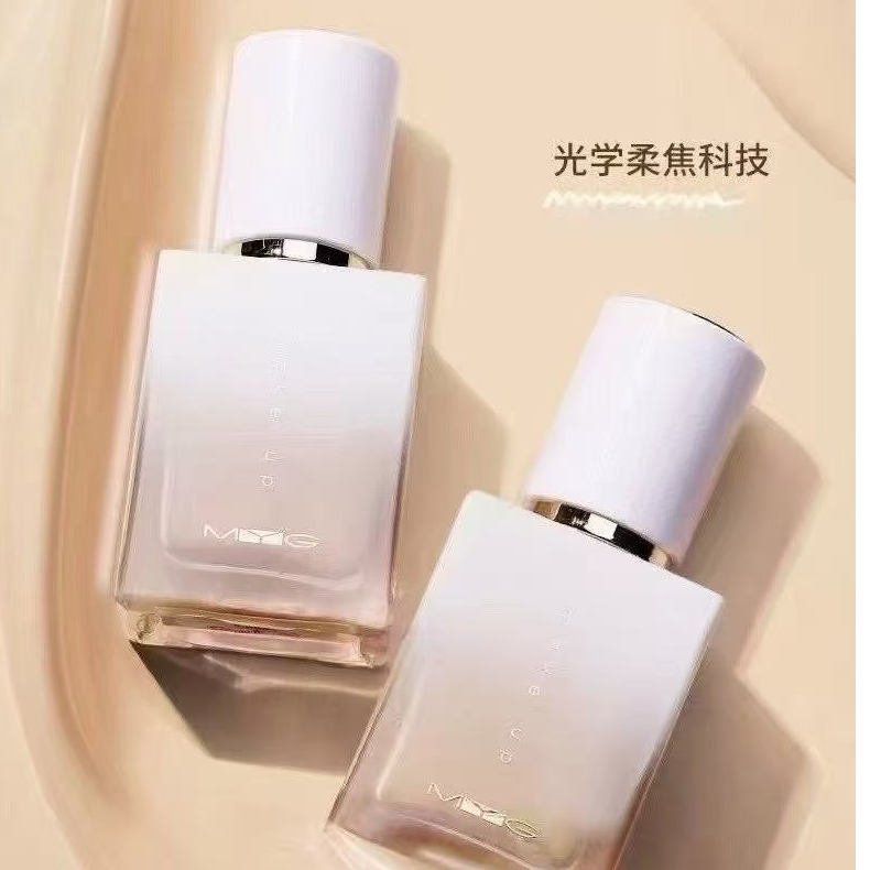 MYG鱼子酱丝薄哑光持妆粉底液