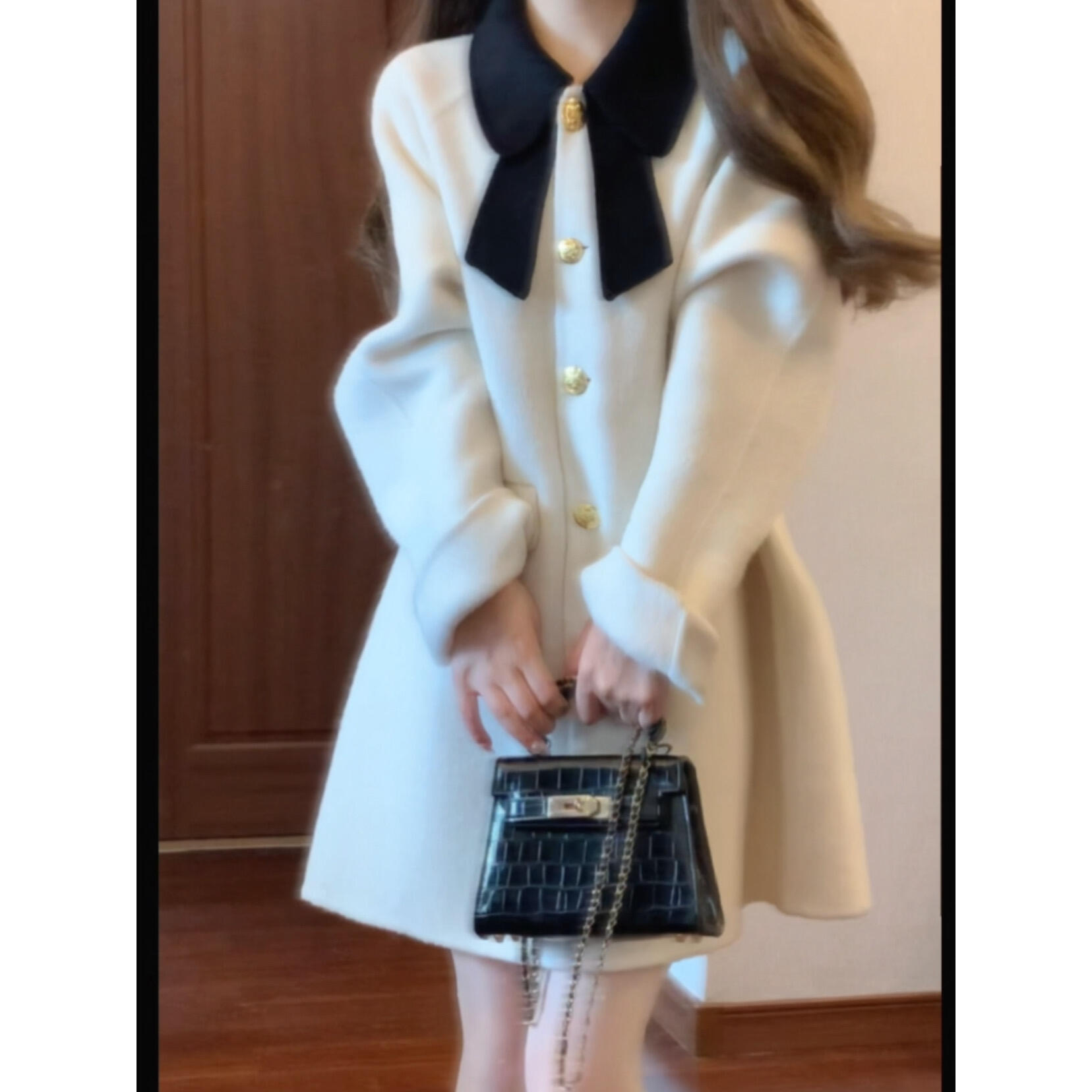 2025秋冬新款富家千金高级感穿搭高级设计感蝴蝶结中长款毛呢外套