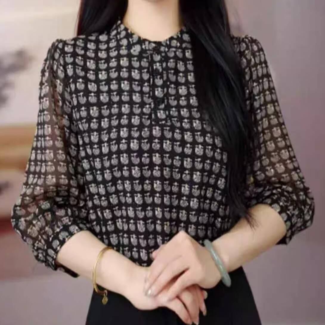 夏季七分袖薄款冰丝衬衫大码胖mm遮肚宽松显瘦洋气减龄雪纺小衫