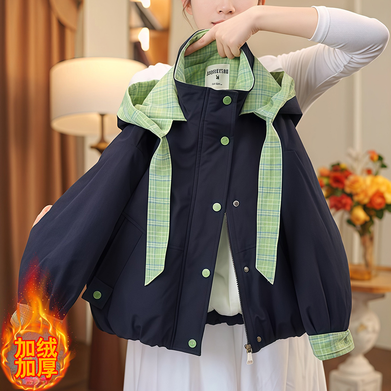 女童加绒外套2025新款秋冬加厚中大童连帽棉服加棉格子拼色冲锋衣